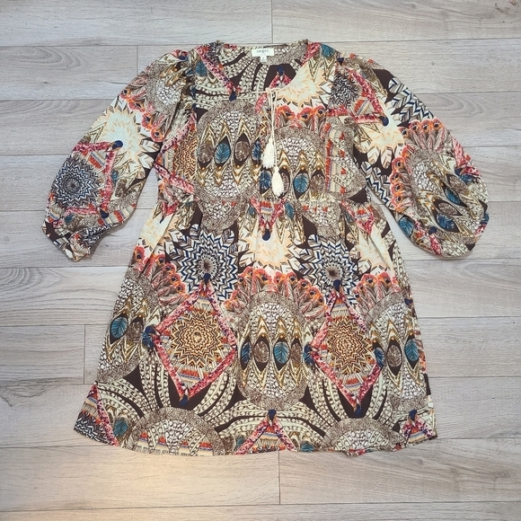 *SOLD* Umgee USA Peasant Dress Medium Womens Brown Cream Feather Tribal - Picture 5 of 7